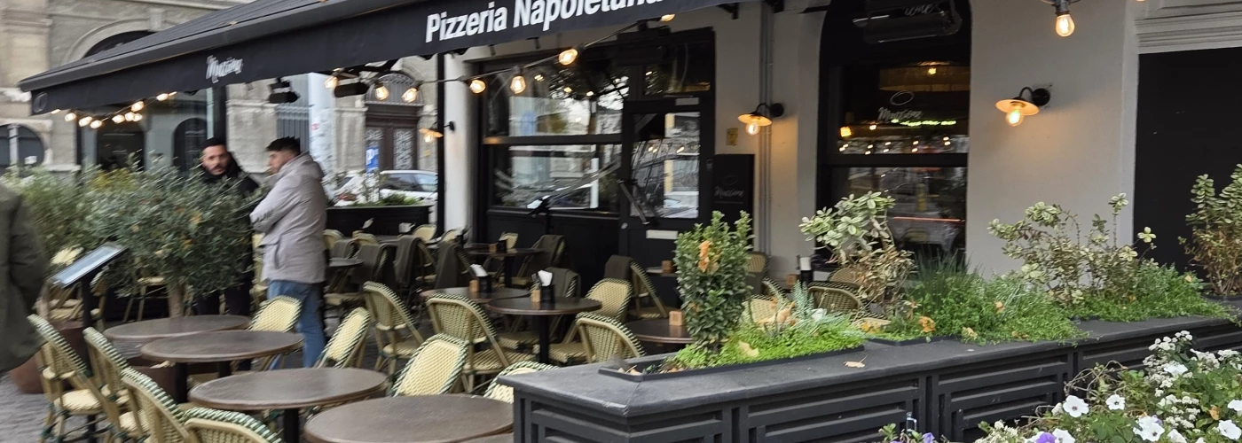 Foto van Maccione  Leopold de Waelplaats