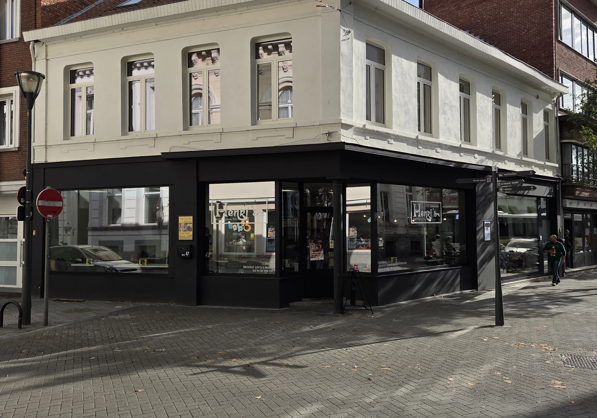 Foto van Henri's Food & Espresso Bar