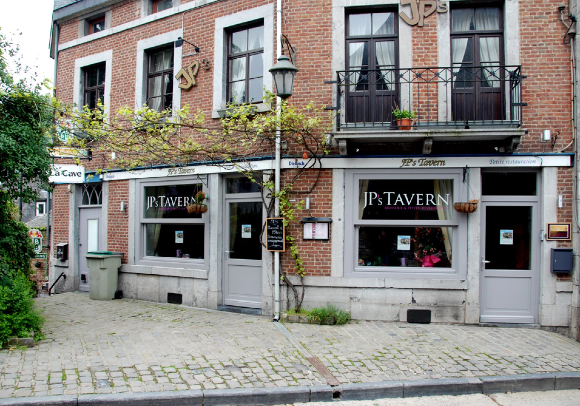 Foto van JP's Tavern