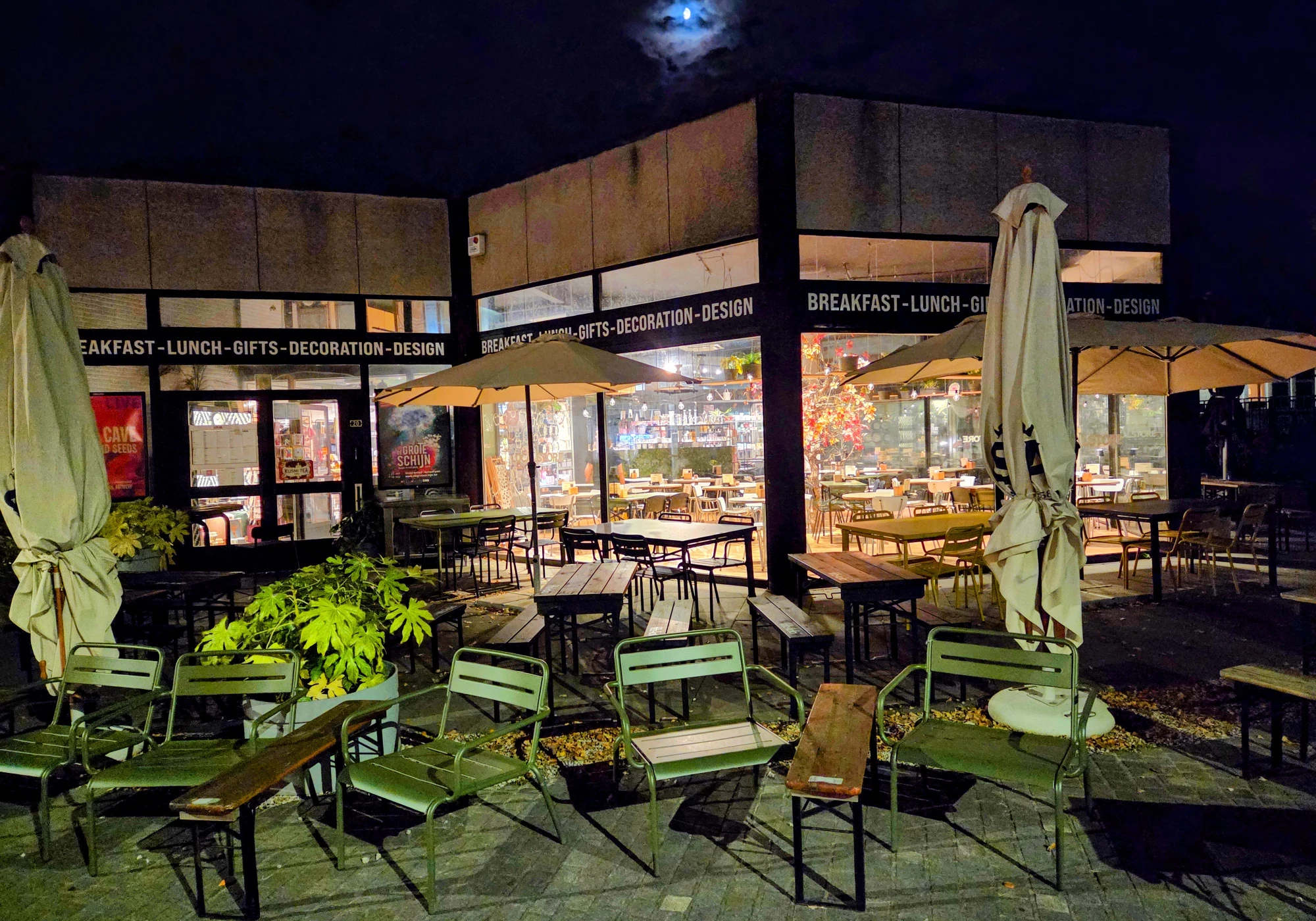 Foto van Local Store