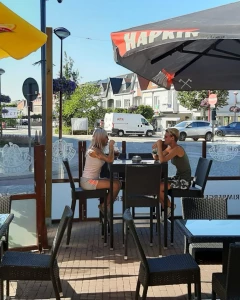 Foto van Den Twisty BV 8