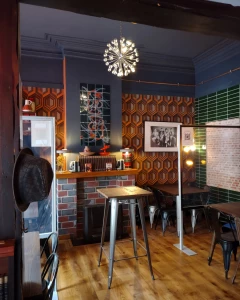 Foto van Woodstock, het café 4
