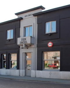 Foto van Den Engel