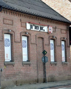 Foto van Den Joc