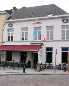 Foto van Refuge 2