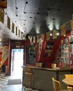 Foto van Café Dug Out 4