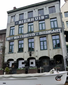 Foto van Het Waterhuis aan de Bierkant