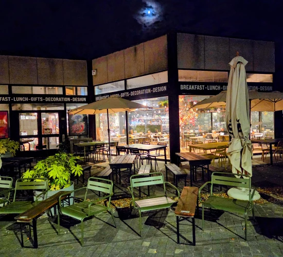 Foto van Local Store