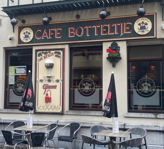 Foto van 't Botteltje