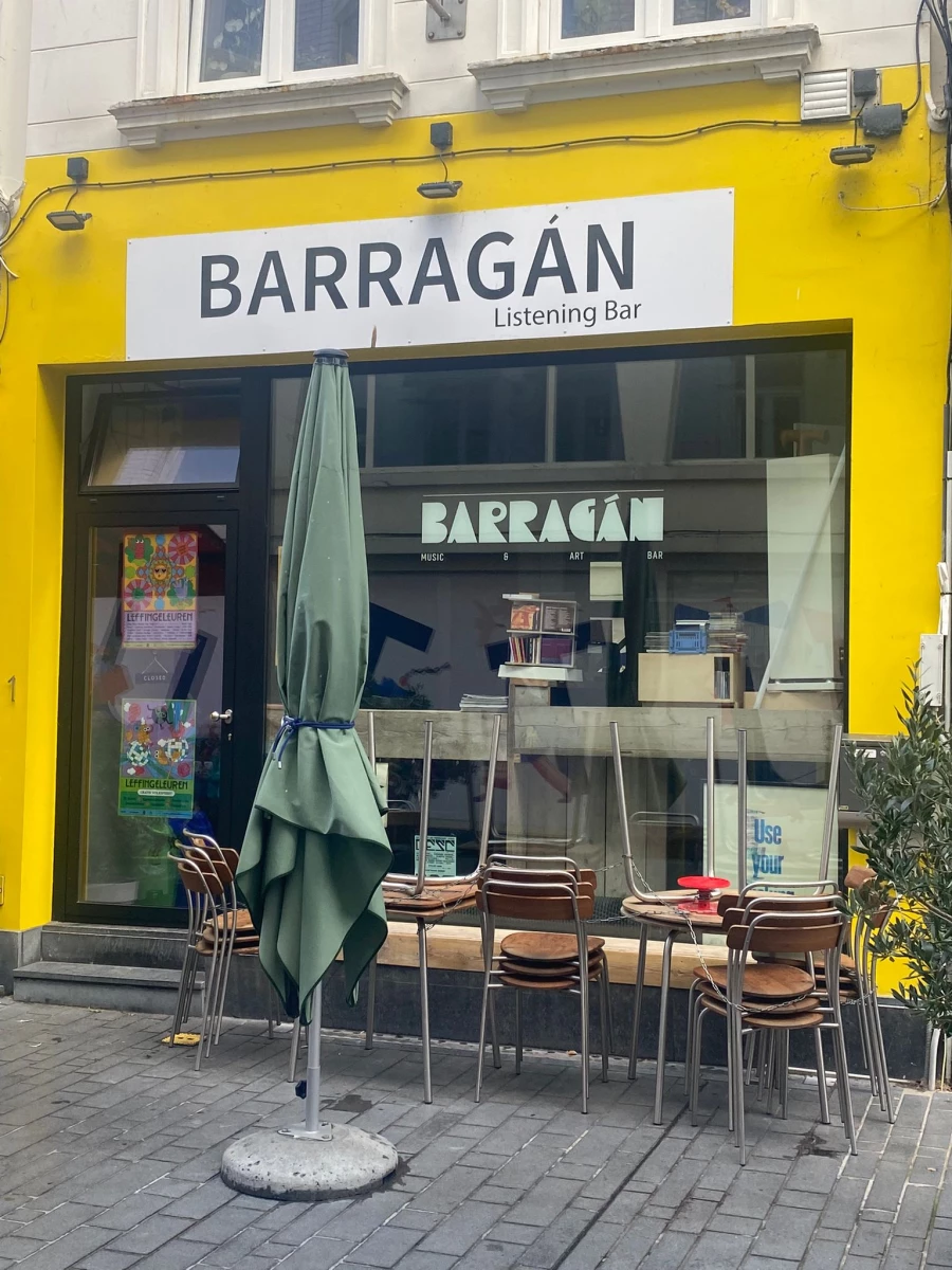 Foto van Barragán