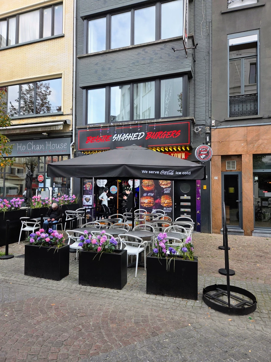 Foto van Beastie Smash