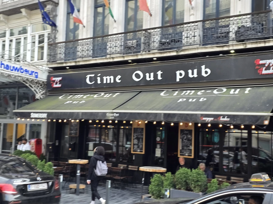 Foto van Time-Out Pub